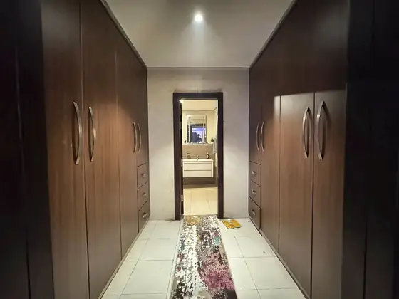 Walk-in wardrobes. Floor-to-ceiling wardrobes with space for long stays.
