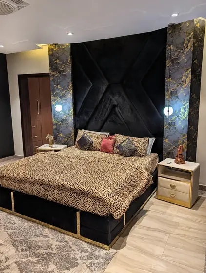 Photo 4 of Mahogany Lounge: 2 Bedroom Furnished Apartment, Leather Lounge